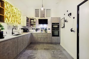 Photo 13- click for photo gallery